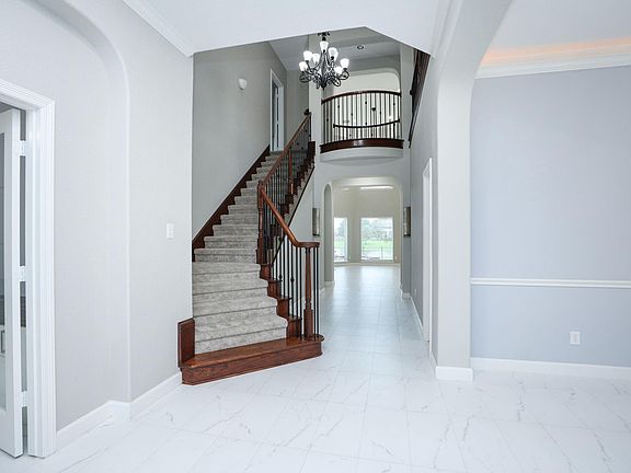 5th image of 21719 China Green Dr