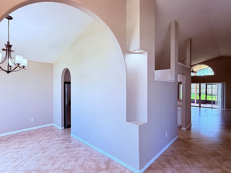 12424 Wilcox Ct — Photo 15