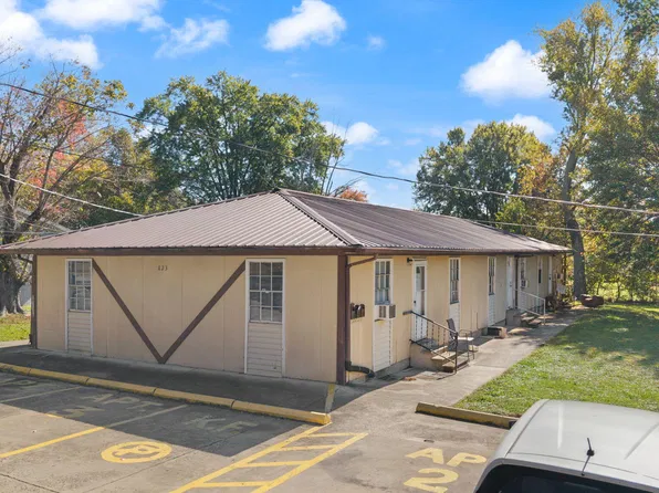 823 E Engineer St, Corbin, KY 40701