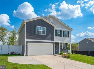 11216 Cross Fields Dr, Waynesboro, PA 17268