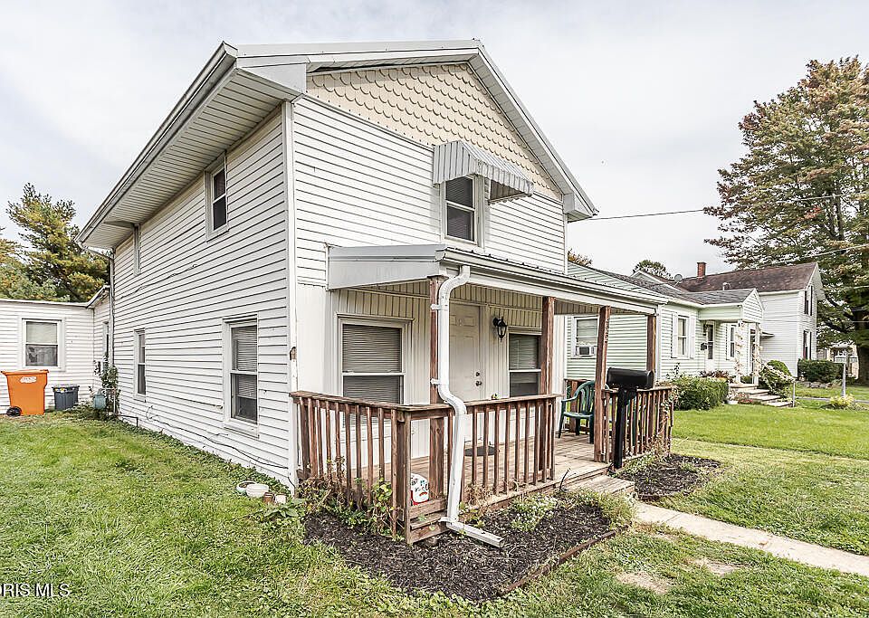 1st image of 422 Eben Ave