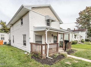 422 Eben Ave, Findlay, OH 45840