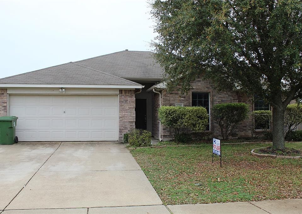 1st image of 4706 Ashbury Ln