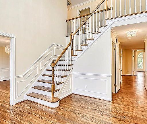 3rd image of 14016 Crossland Ln
