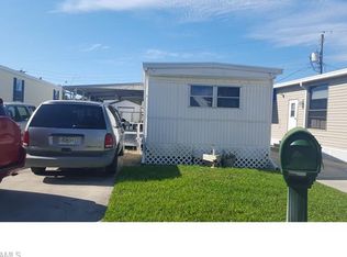 50 Oyster Bay Ln, Fort Myers Beach, FL 33931