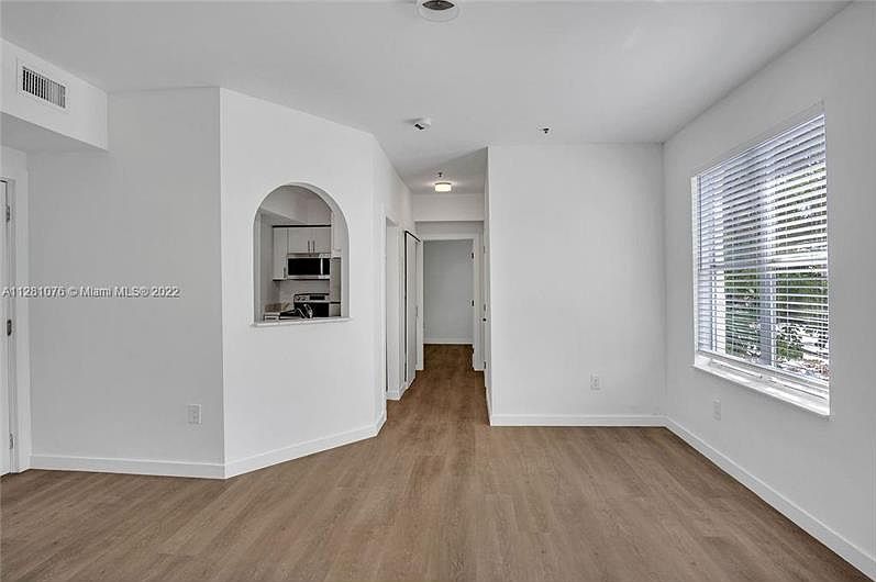 1st image of 747 Michigan Ave APT 204