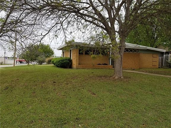 2nd image of 5401 Waltham Ave