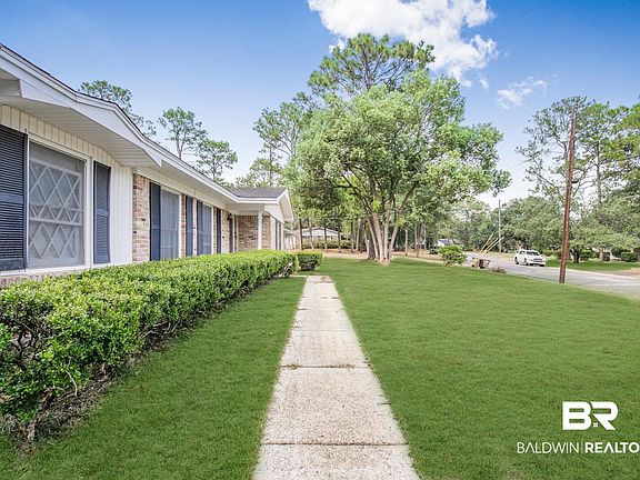 5th image of 853 Graymont Dr