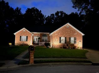 2606 Meridian Lake Dr, Shiloh, IL 62221