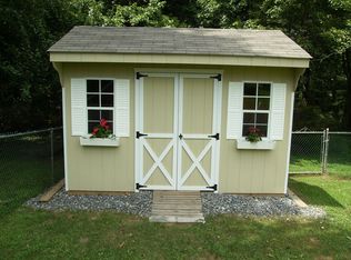 832 Roberts Rd, Warminster, PA 18974