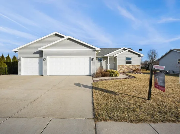 422 Chestnut St, Evansville, WI 53536