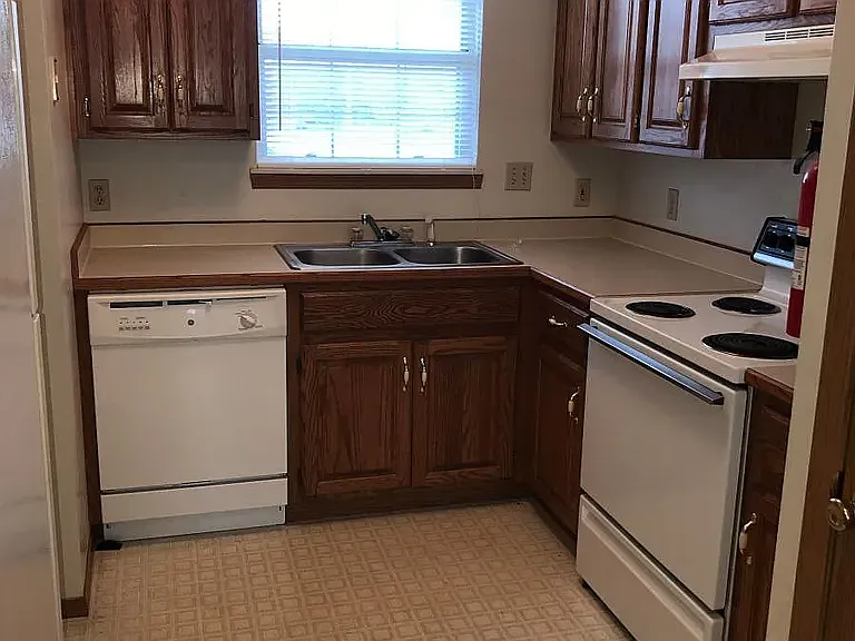 508 Cherry St #A — Photo 3