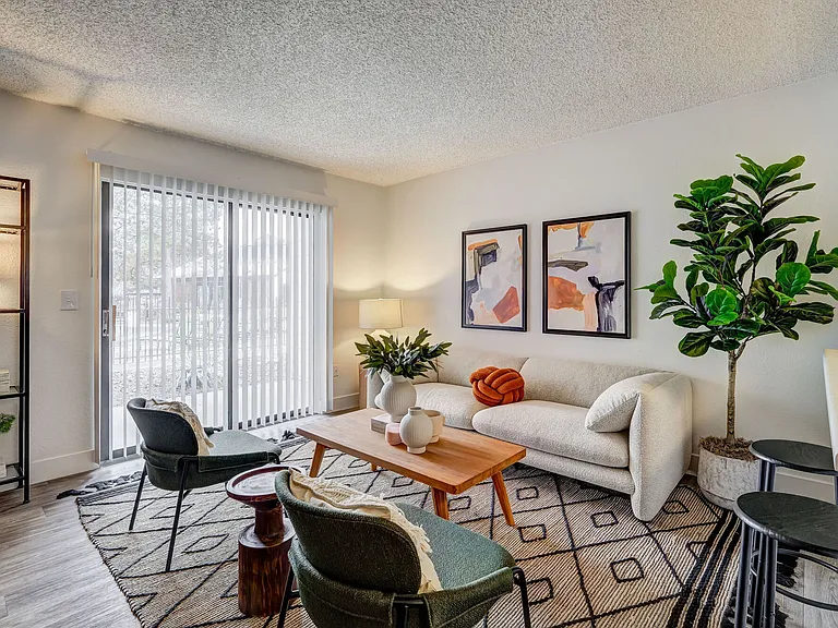 Shift Apartments — Photo 1