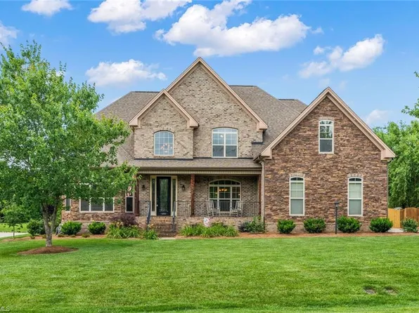 6126 Olde Fields Way, Pfafftown, NC 27040