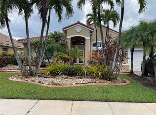 1512 SW 191st Ter, Pembroke Pines, FL 33029
