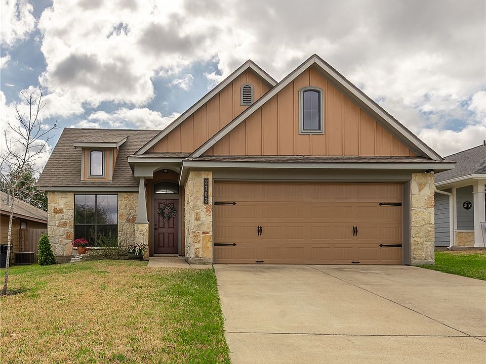 1st image of 2703 Silver Oak Dr