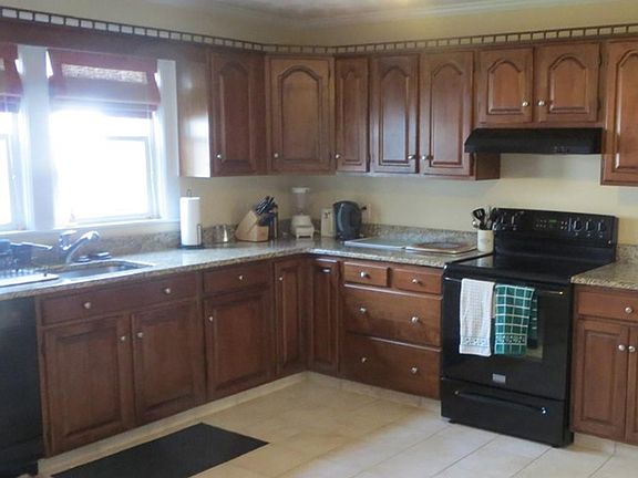 2nd image of 55 Prospect Ave #55