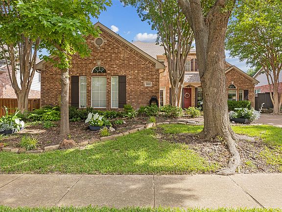 2nd image of 6909 Silver Oak Ct