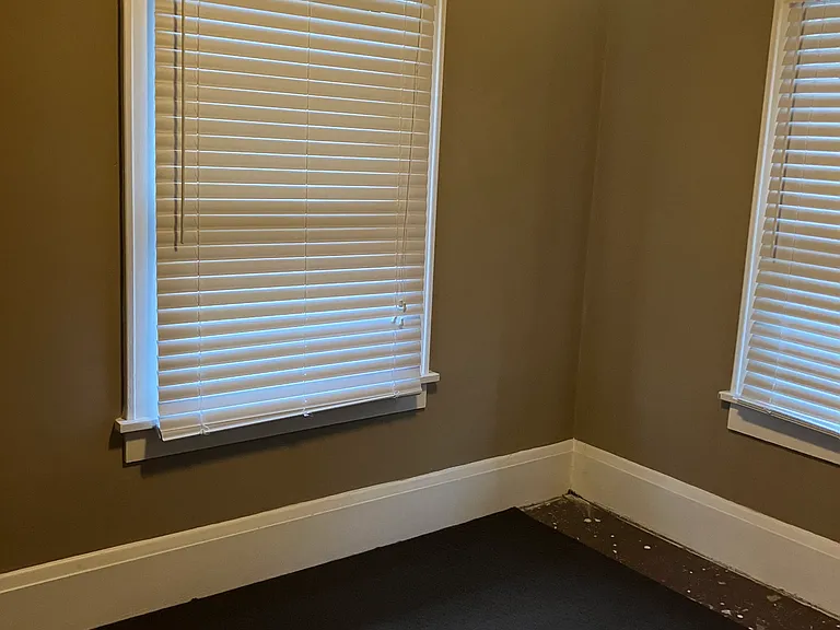 373 Norton Ave — Photo 8