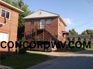 112 Old Hinton Rd #B, Athens, WV 24712
