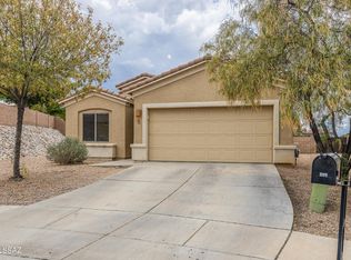 528 E Salt River Pl, Vail, AZ 85641