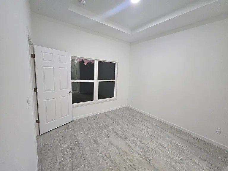 444 Genoa Ave S — Photo 29