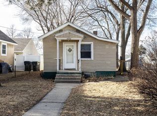 2020 20th St S, La Crosse, WI 54601