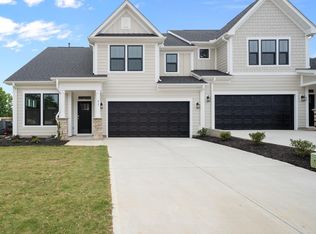 42 Carriage Run Dr, Simpsonville, SC 29681