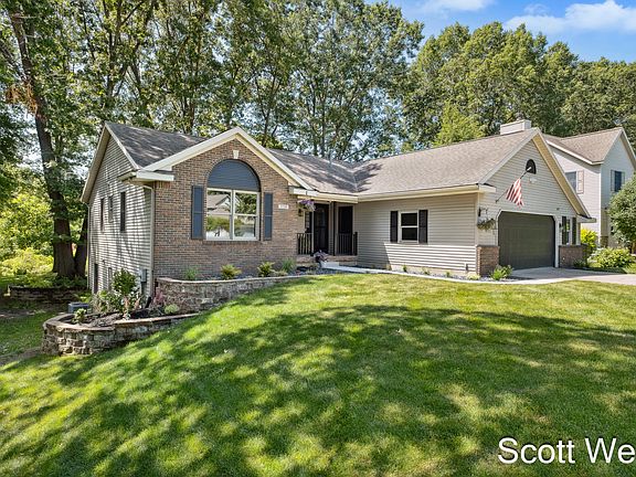 3rd image of 2730 Wellspring Ct NW