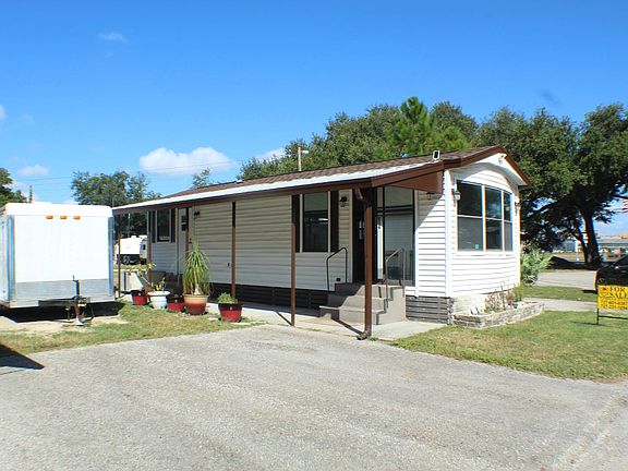 3rd image of 3390 Gandy Blvd N Lot 664