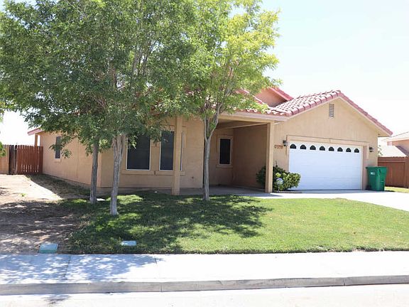 2nd image of 20792 Lakeview Dr