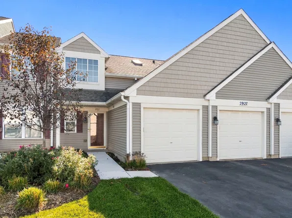 2927 Rutland Cir Unit 202, Naperville, IL 60564
