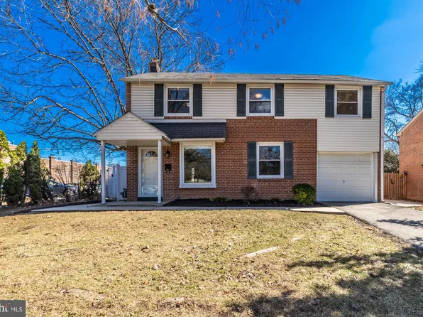 3044 Joshua Rd, Lafayette Hill, PA 19444