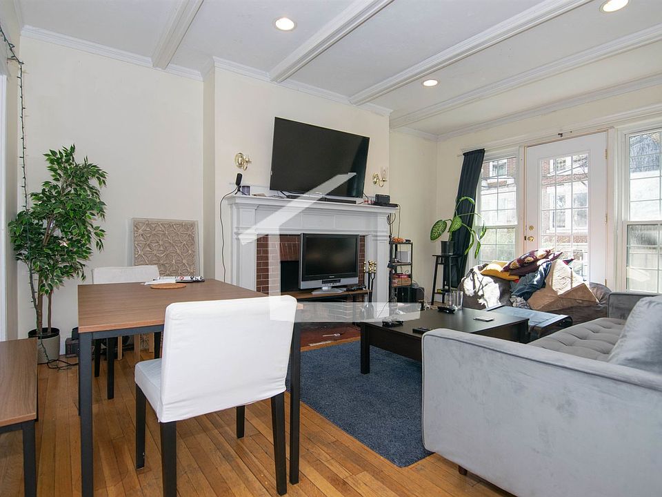81 Gibbs St. #3 Brookline Unit Photo 13