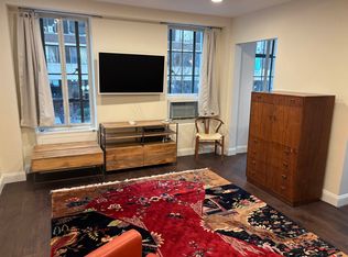333 W 56th St APT 2D, New York, NY