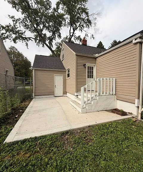 983 Sells Ave — Photo 15