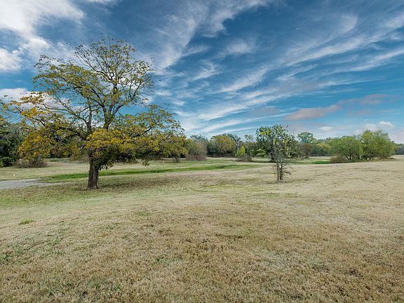 3rd image of 8124 Long Trail Dr