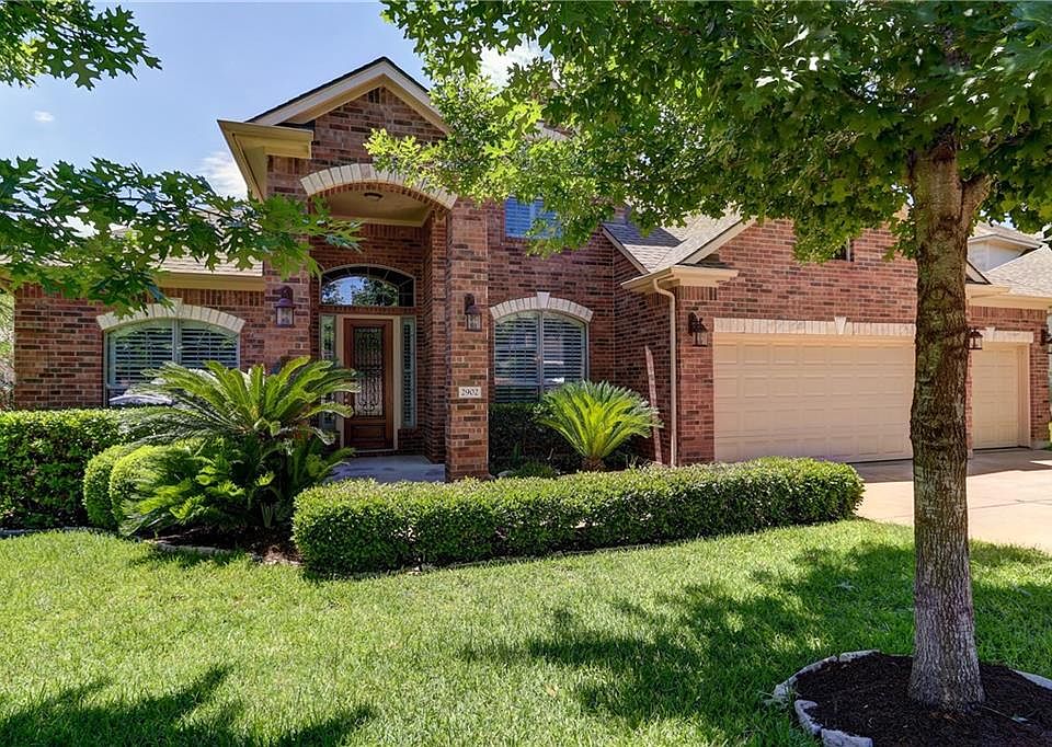 1st image of 2902 Kinloch Dr