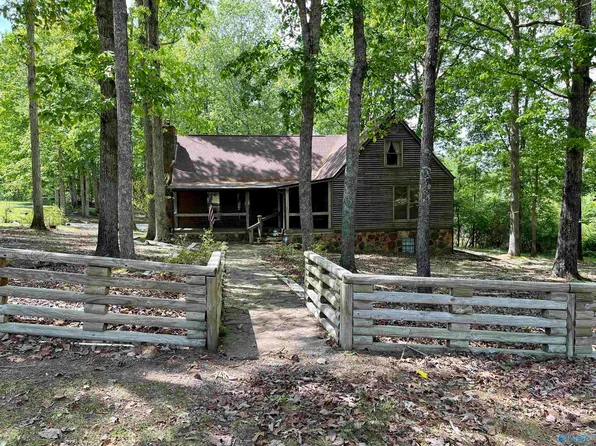 4271 Dime Rd, Haleyville, AL 35565