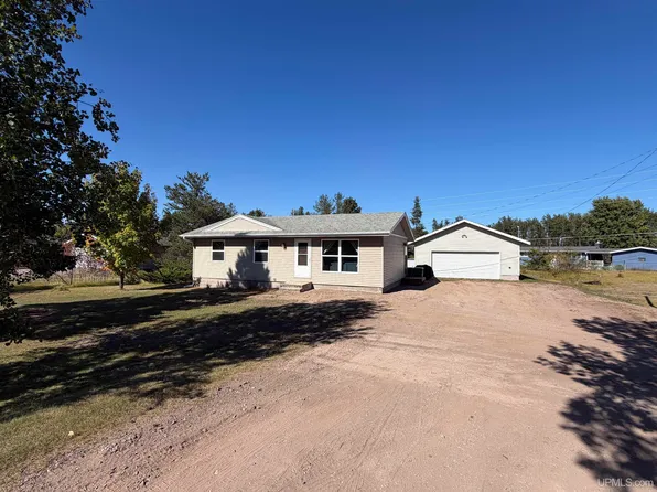 1487 E M28 Hwy, Marquette, MI 49855