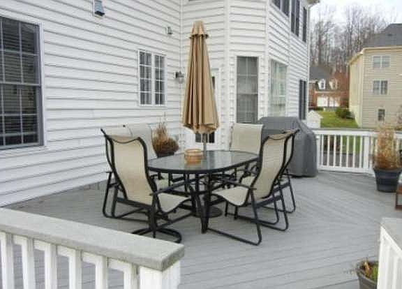 2nd image of 16925 Chapel Hill Ct