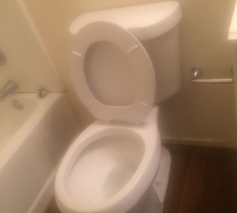 2nd image of 2139 Aberdeen Ave APT B1