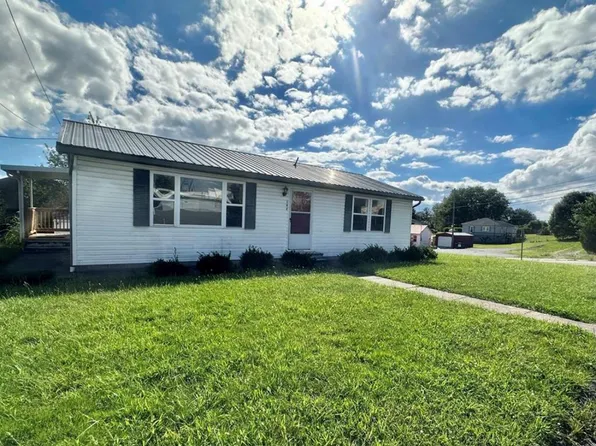 102 Houston St, Beckley, WV 25801