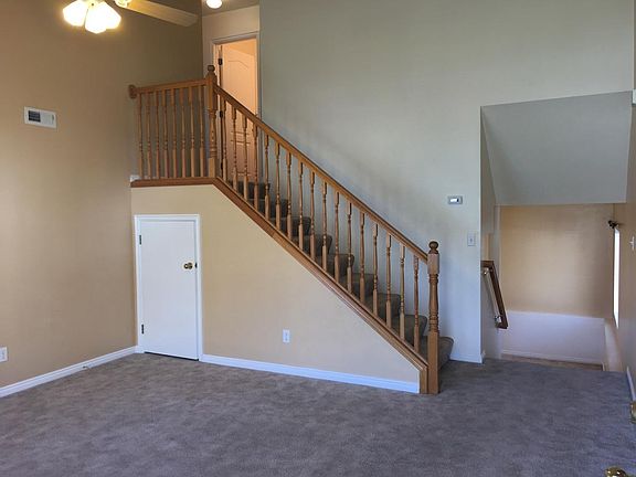 Entrance living room