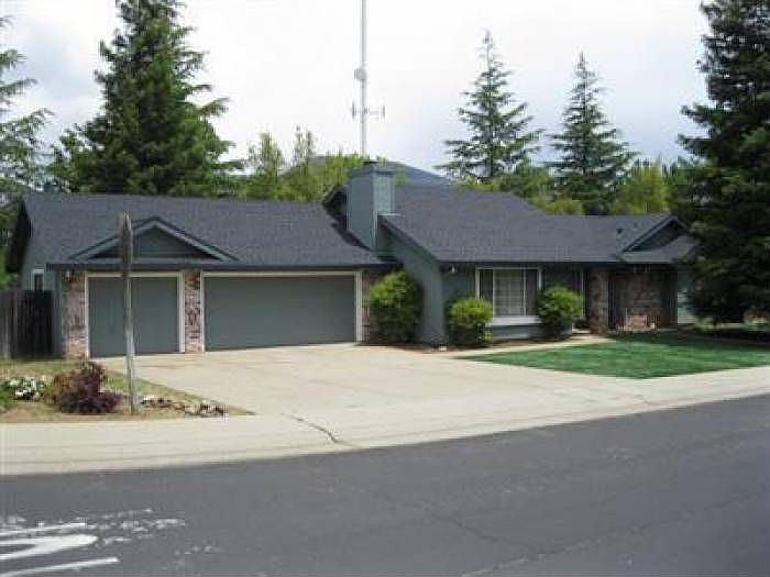 1st image of 105 Sierra Mesa Pl