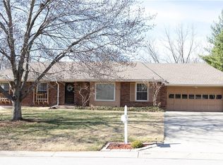 2000 NE 34th Pl, Kansas City, MO 64116