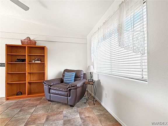 5th image of 6550 S Oleander Place