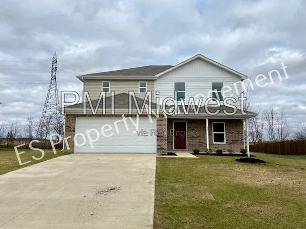 2608 W Kings Canyon Dr, Muncie, IN 47303