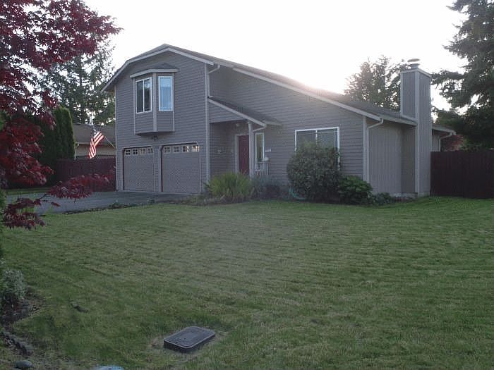 1st image of 15608 120th Ave E