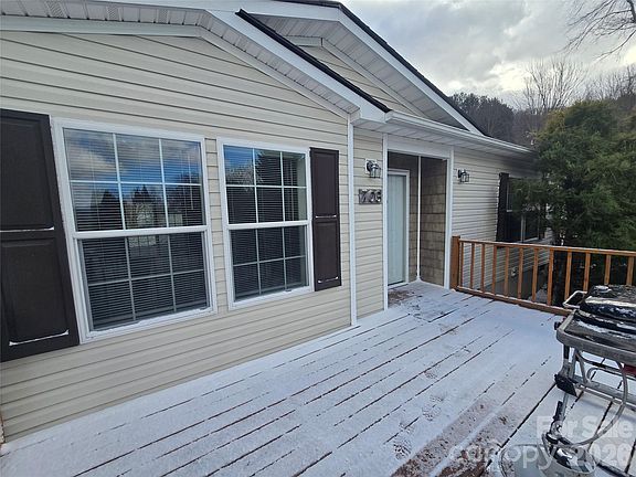 5th image of 703 Garren Creek Rd